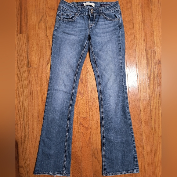 Vigoss Collection Fit/Boot cut jeans, women's size 1 - Picture 1 of 15